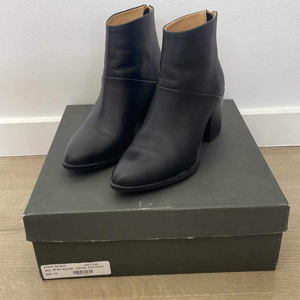 Nisolo Dari Commuter Boot, Size 8.5, Black